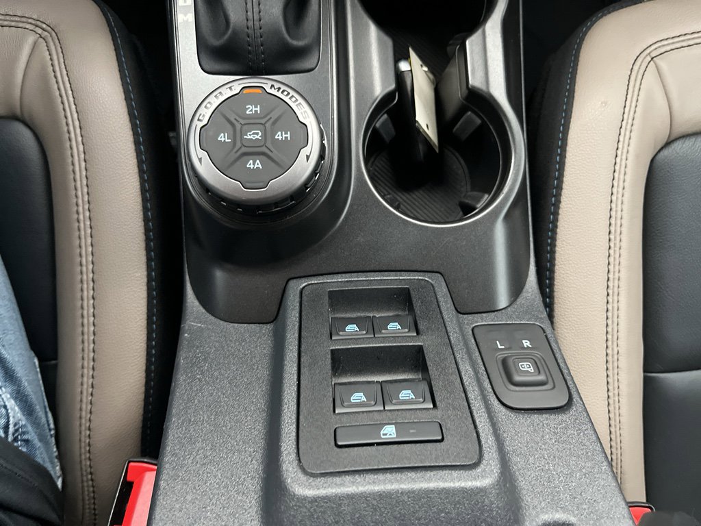 Used 2022 Ford Bronco Wildtrak image 21