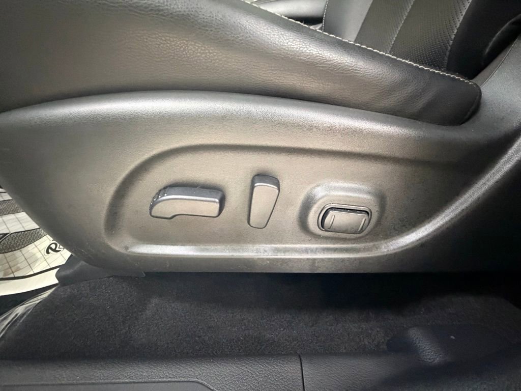 Used 2020 Nissan Murano SL w/ Moonroof Package AWD/4WD image 26