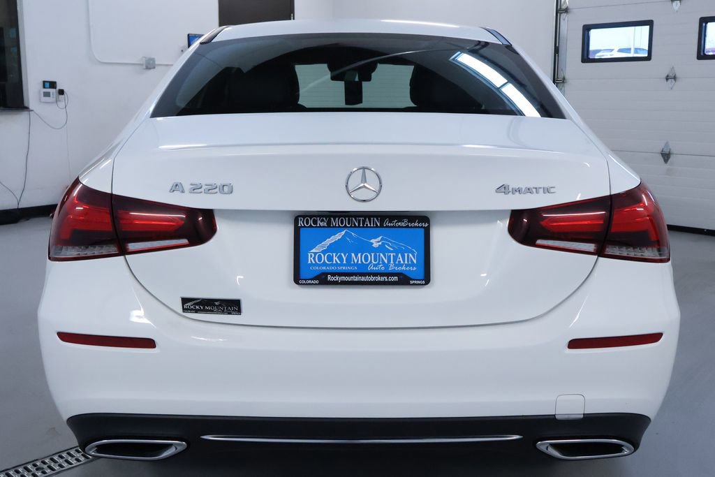 Used 2019 Mercedes-Benz A 220 4MATIC w/ Premium Package image 6