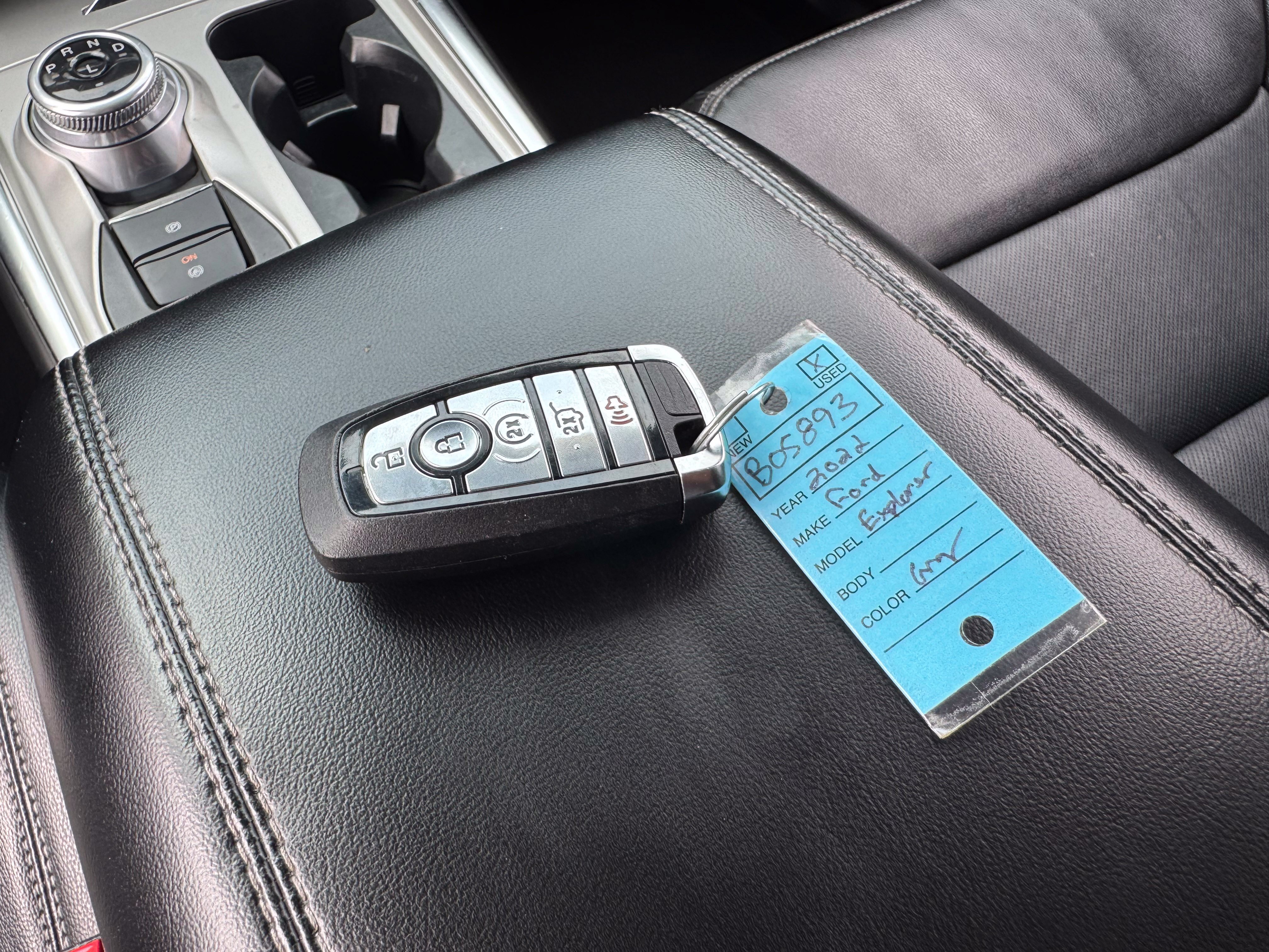 Used 2022 Ford Explorer Limited AWD/4WD image 68