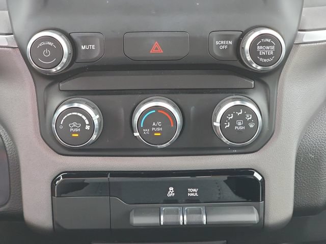 Used 2022 RAM 1500 Big Horn AWD/4WD image 25