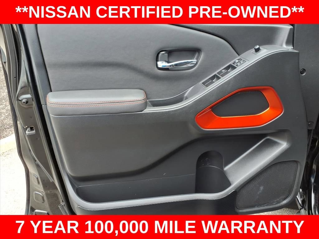 Used 2022 Nissan Frontier PRO-4X w/ Technology Package AWD/4WD image 11