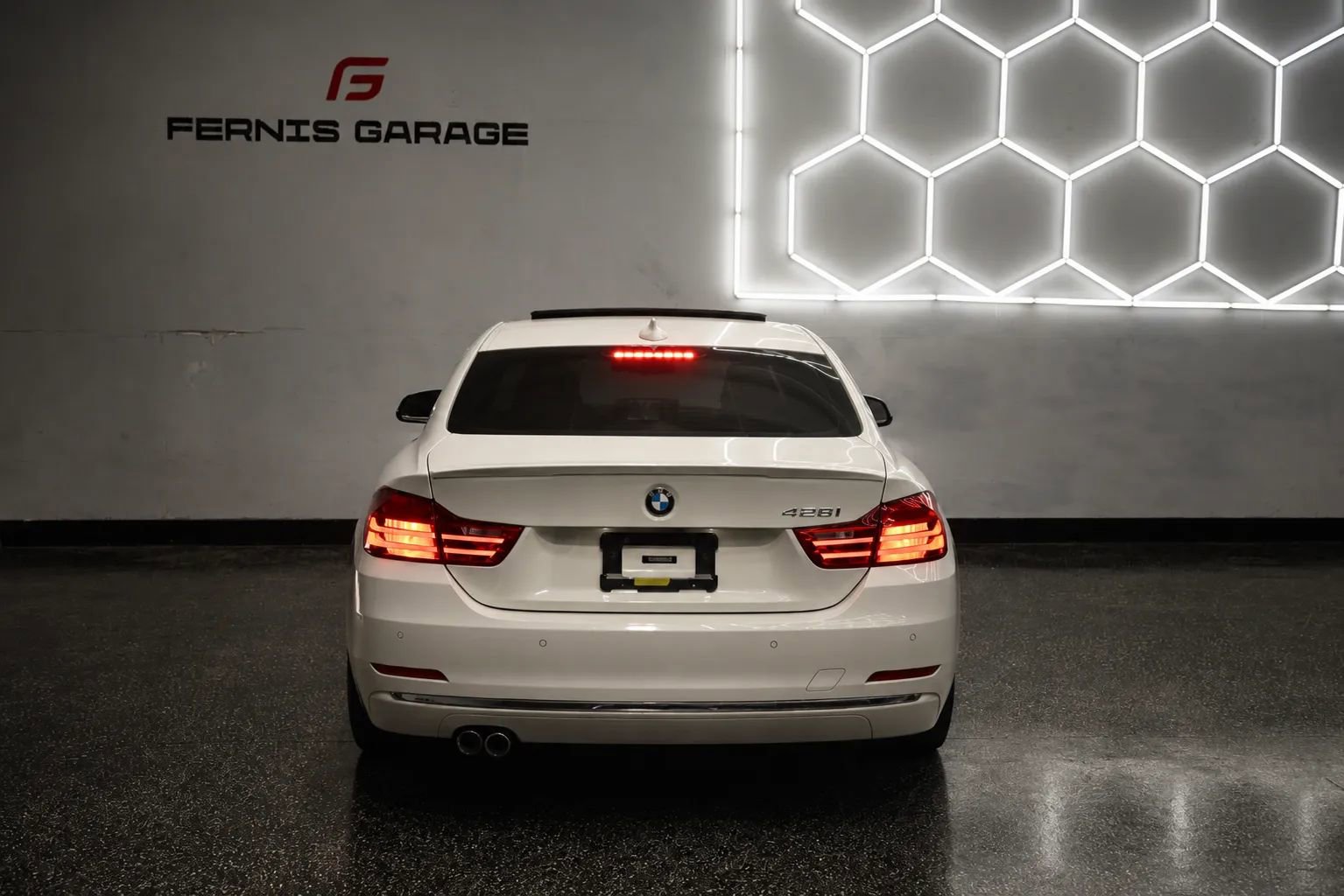 Used 2016 BMW 428i Coupe w/ Premium Package RWD image 5