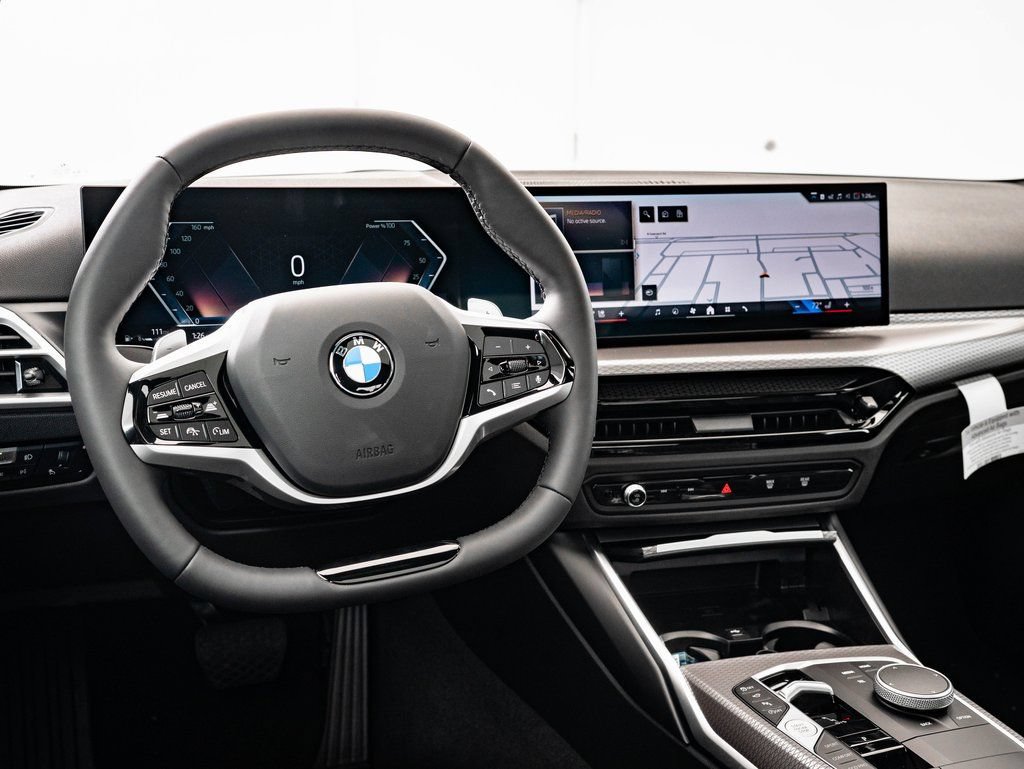 Certified 2025 BMW 330i xDrive Sedan w/ Convenience Package AWD/4WD image 4