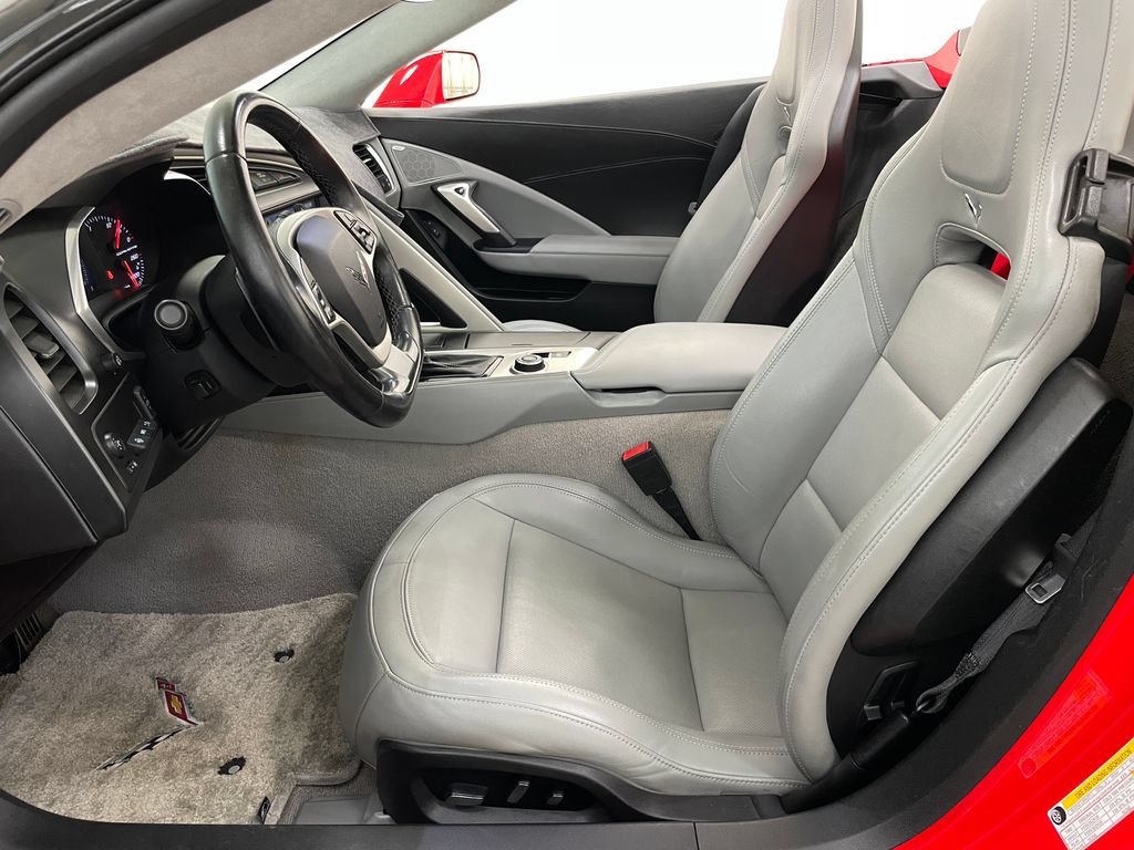 Used 2019 Chevrolet Corvette Stingray Convertible w/ 3LT Preferred Equipment Group RWD image 6