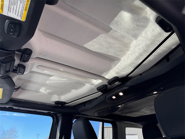 New 2026 Jeep Wrangler Unlimited Rubicon image 25