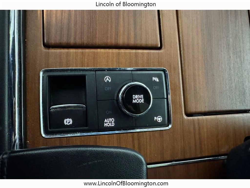 Used 2019 Lincoln Navigator L Reserve image 56