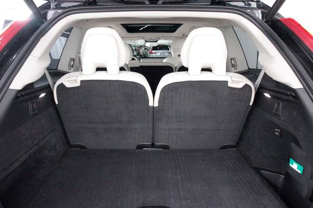 Certified 2024 Volvo XC90 T8 Ultimate w/ Protection Package Premier image 25