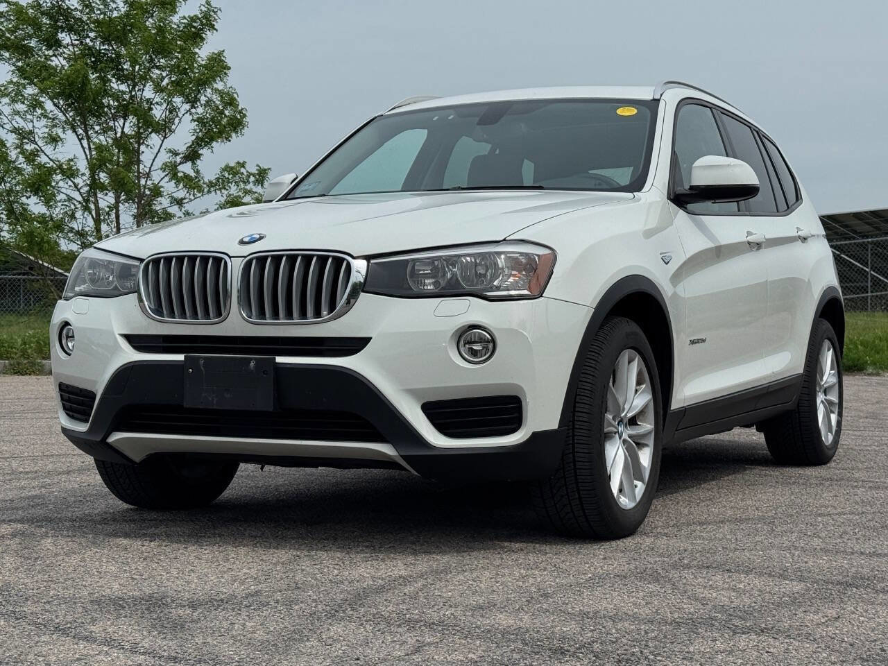 Used 2015 BMW X3 xDrive28d AWD/4WD image 1
