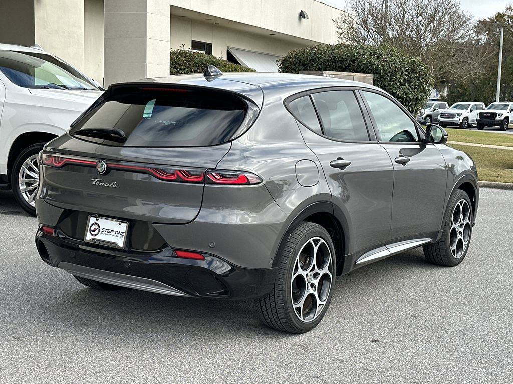Used 2024 Alfa Romeo Tonale Ti image 7