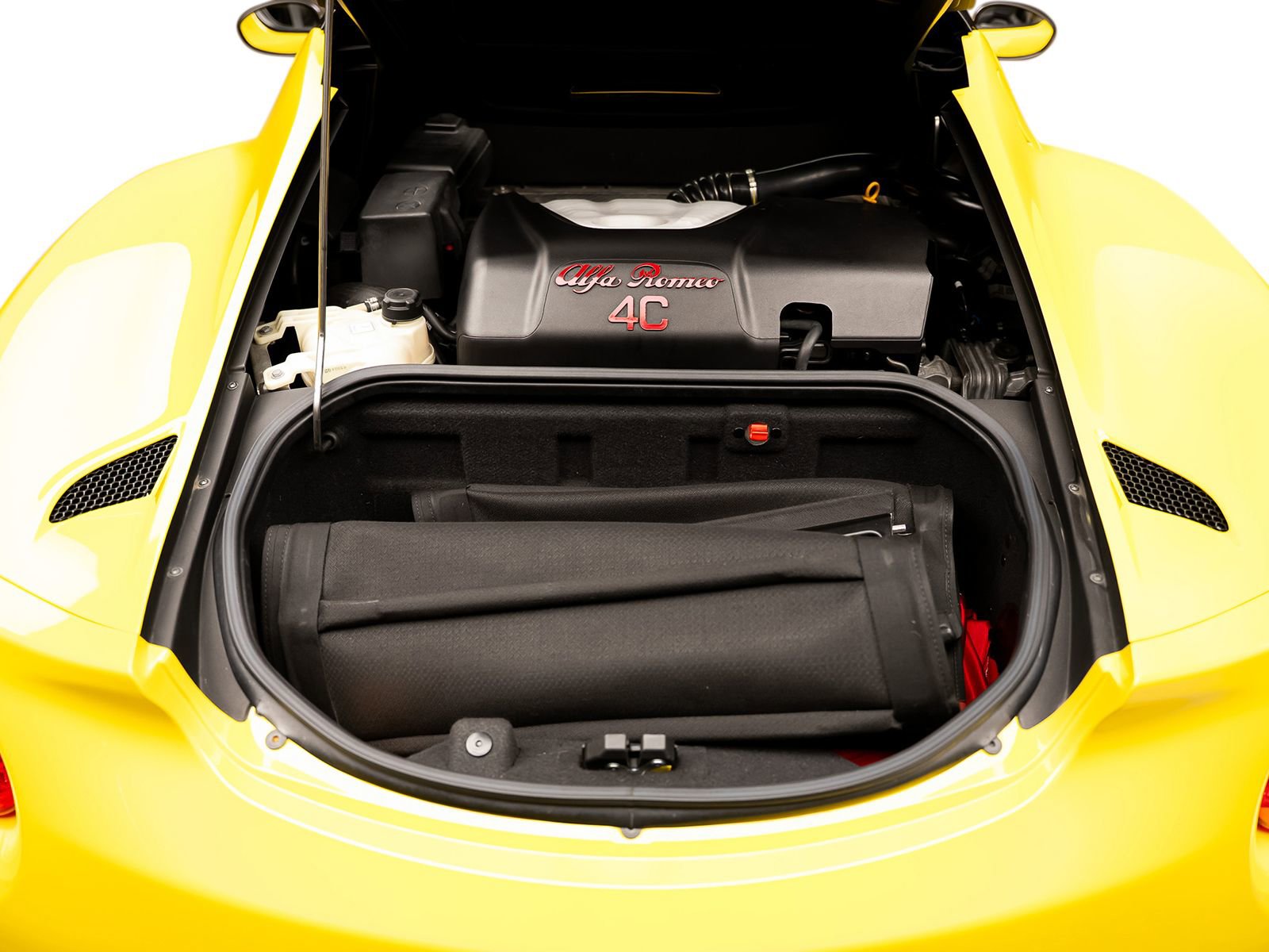 Used 2016 Alfa Romeo 4C Spider RWD image 50