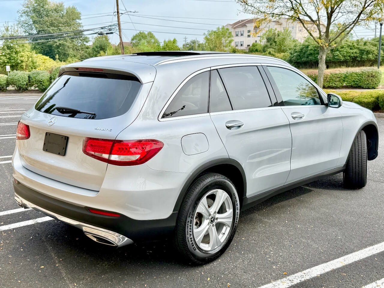 Used 2018 Mercedes-Benz GLC 300 4MATIC image 7