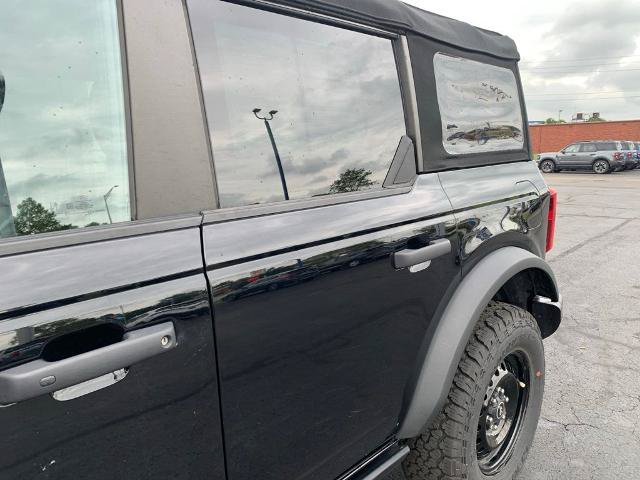 Certified 2023 Ford Bronco Black Diamond AWD/4WD image 12
