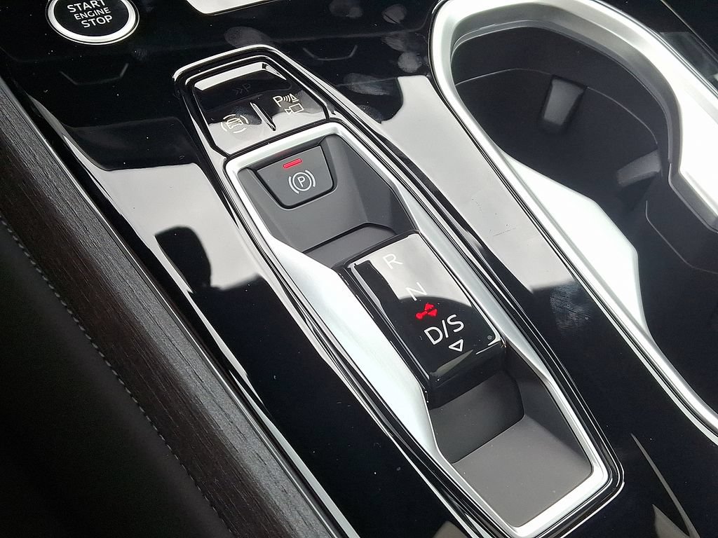 New 2026 Audi A6 Premium Plus AWD/4WD image 7