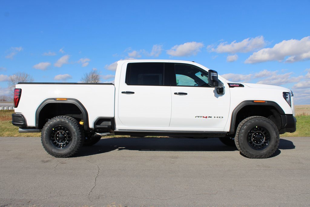 New 2026 GMC Sierra 2500 AT4X image 8
