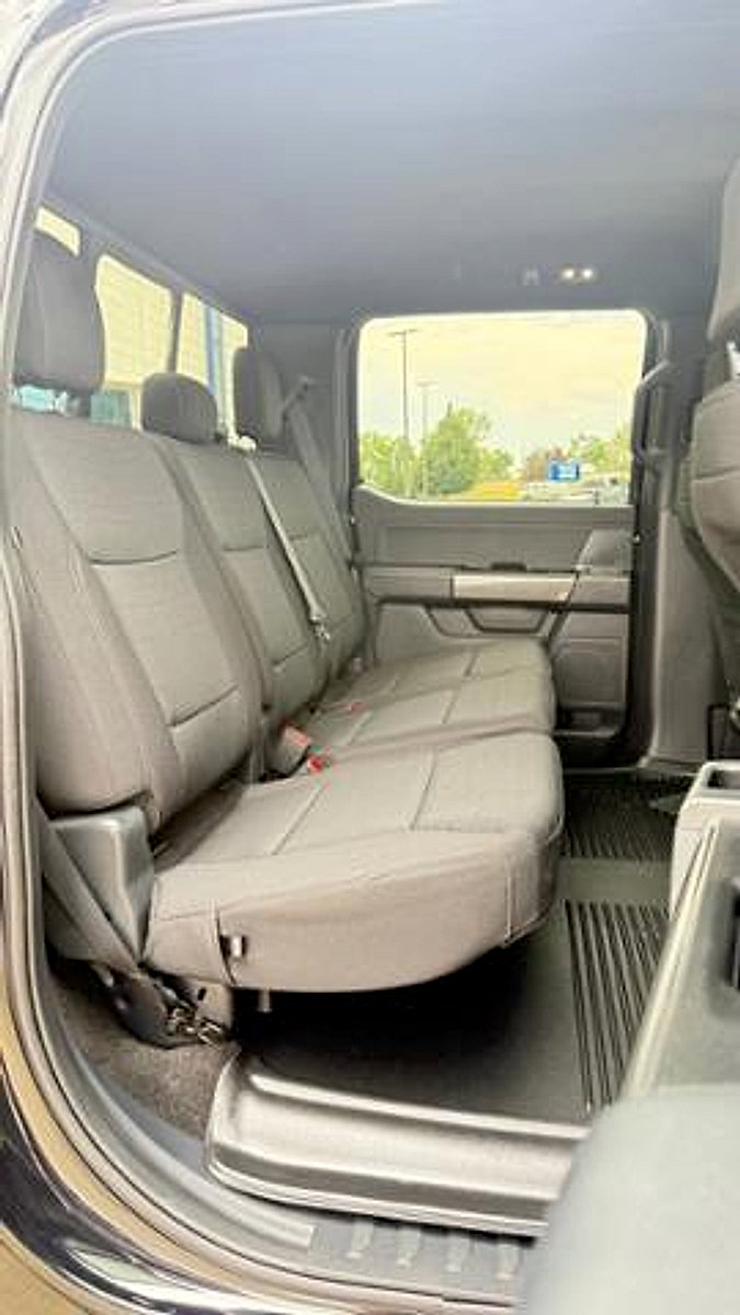Used 2022 Ford F150 XLT w/ Equipment Group 302A High AWD/4WD image 25