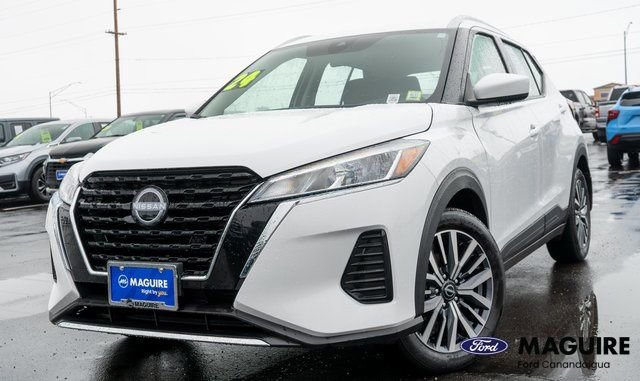 Used 2024 Nissan Kicks SV