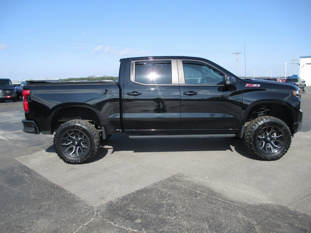 Used 2021 Chevrolet Silverado 1500 RST image 3