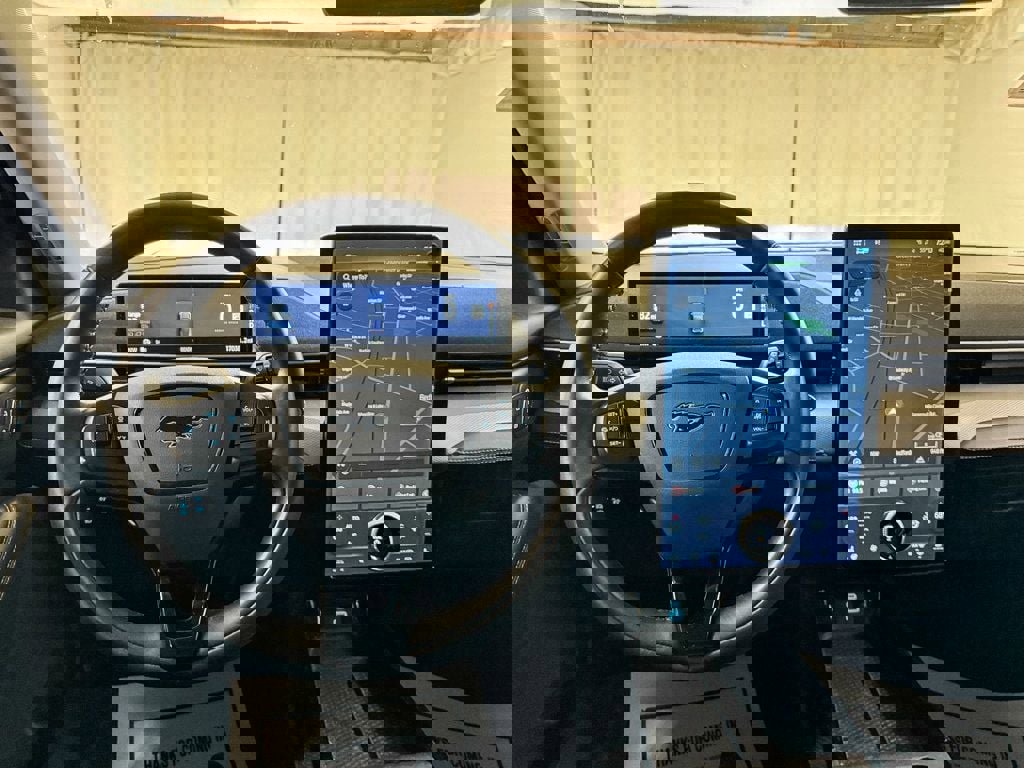 Used 2021 Ford Mustang Mach-E Select w/ Comfort/Appearance Package image 13