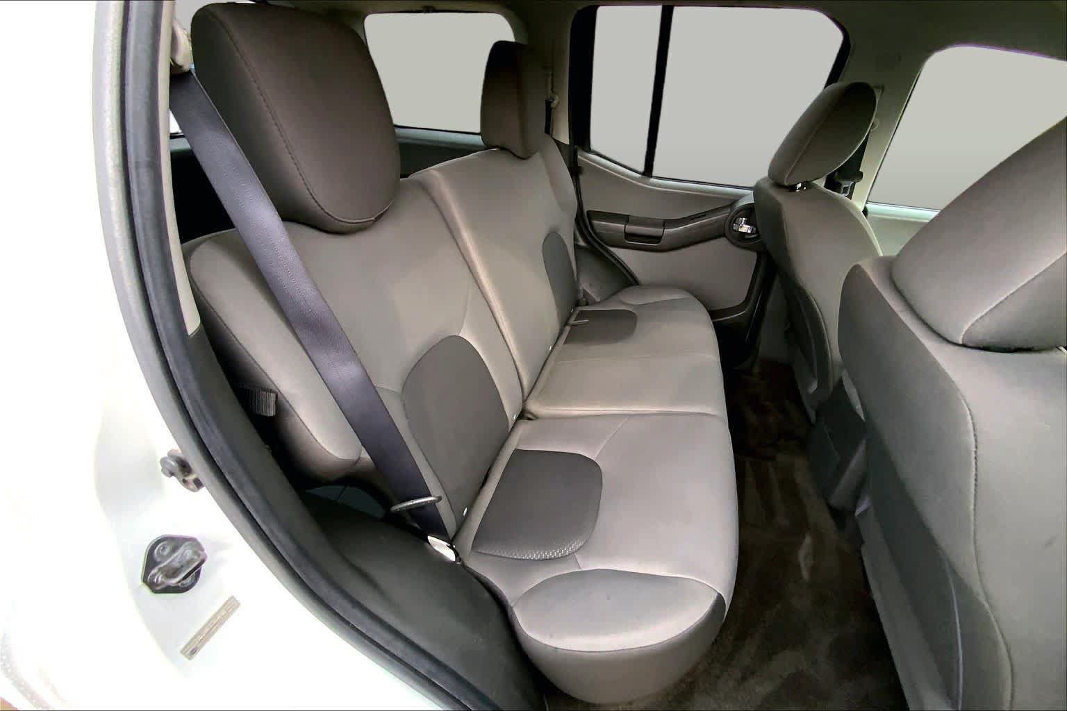 Used 2012 Nissan Xterra S RWD image 19