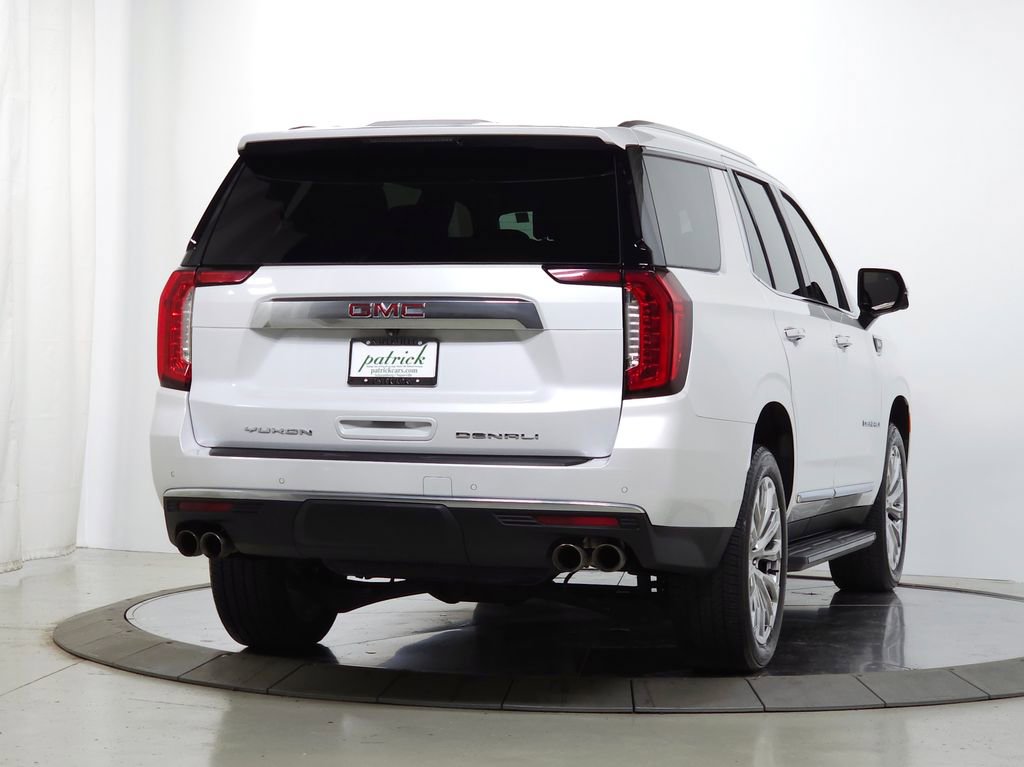 Used 2024 GMC Yukon Denali AWD/4WD image 10