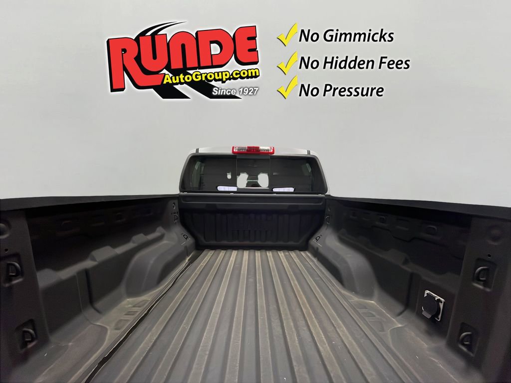 Used 2023 GMC Canyon Elevation w/ Elevation Premium Package image 17