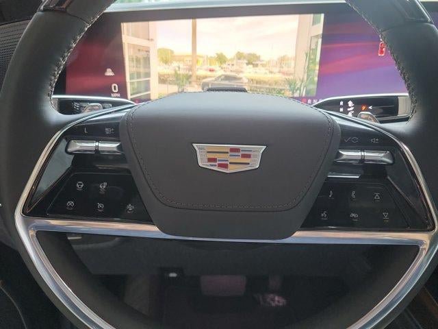 Certified 2026 Cadillac Escalade ESV Platinum Luxury AWD/4WD image 28