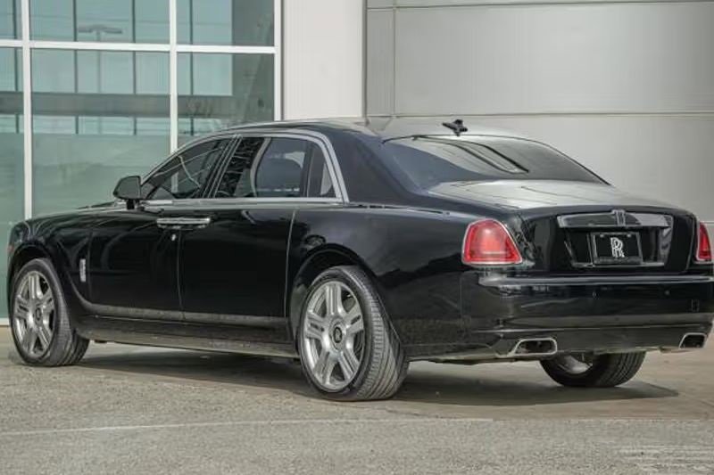 Certified 2016 Rolls-Royce Ghost Extended Wheelbase image 8
