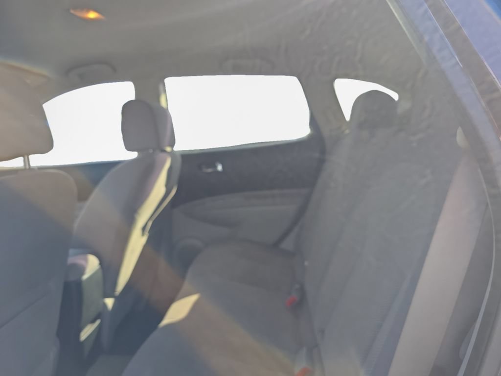 Used 2015 Nissan Rogue S w/ Convenience Package AWD/4WD image 22
