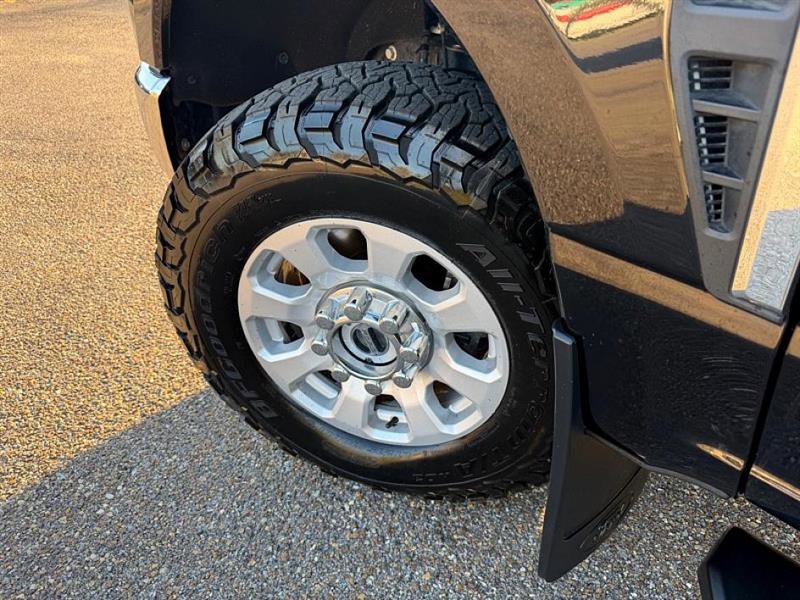 Used 2024 Ford F250 XLT w/ FX4 Off-Road Package image 33