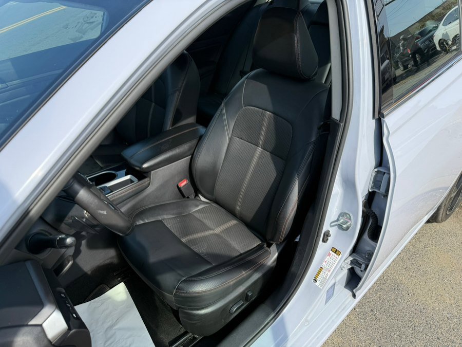 Used 2025 Nissan Altima 2.5 SR image 7