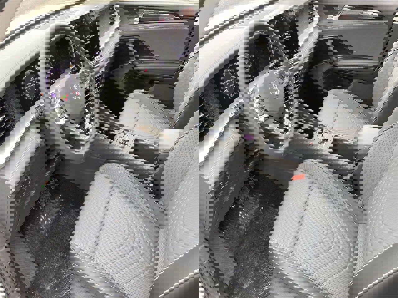 New 2026 Volkswagen Tiguan SE image 14