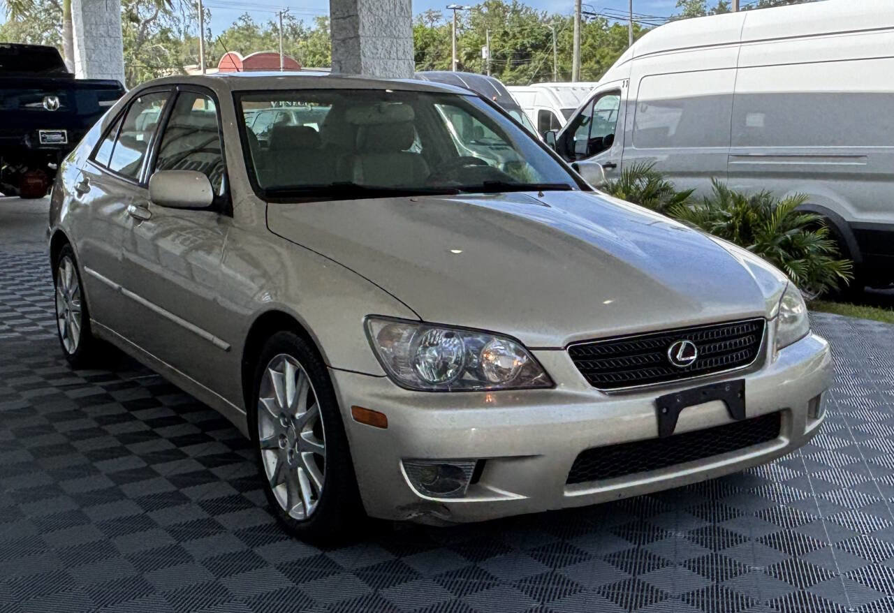 Used 2005 Lexus IS 300 RWD image 11
