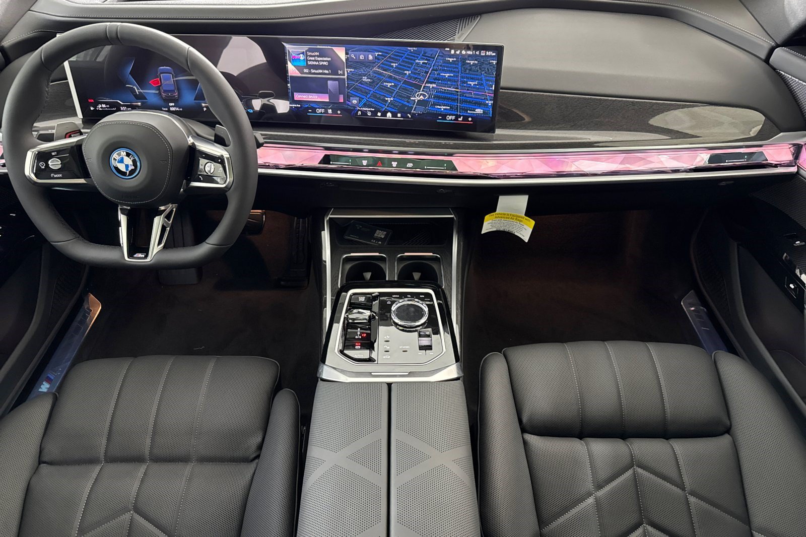 New 2026 BMW 750e xDrive w/ Premium Package AWD/4WD image 15