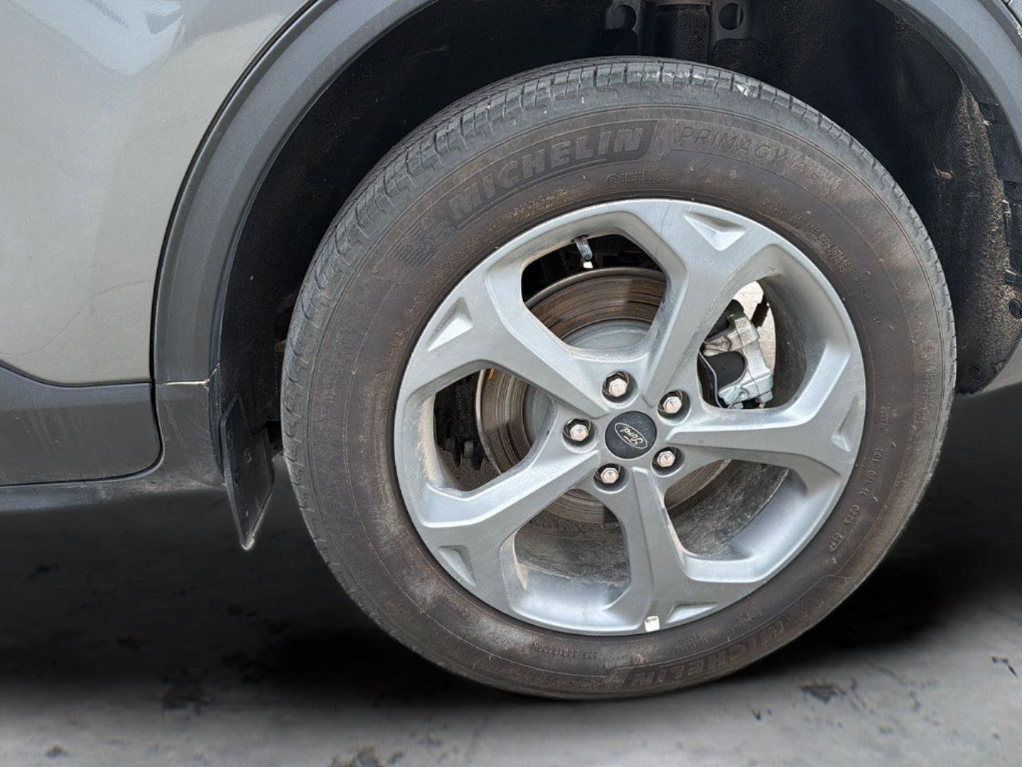 Used 2025 Ford Escape ST-Line image 25