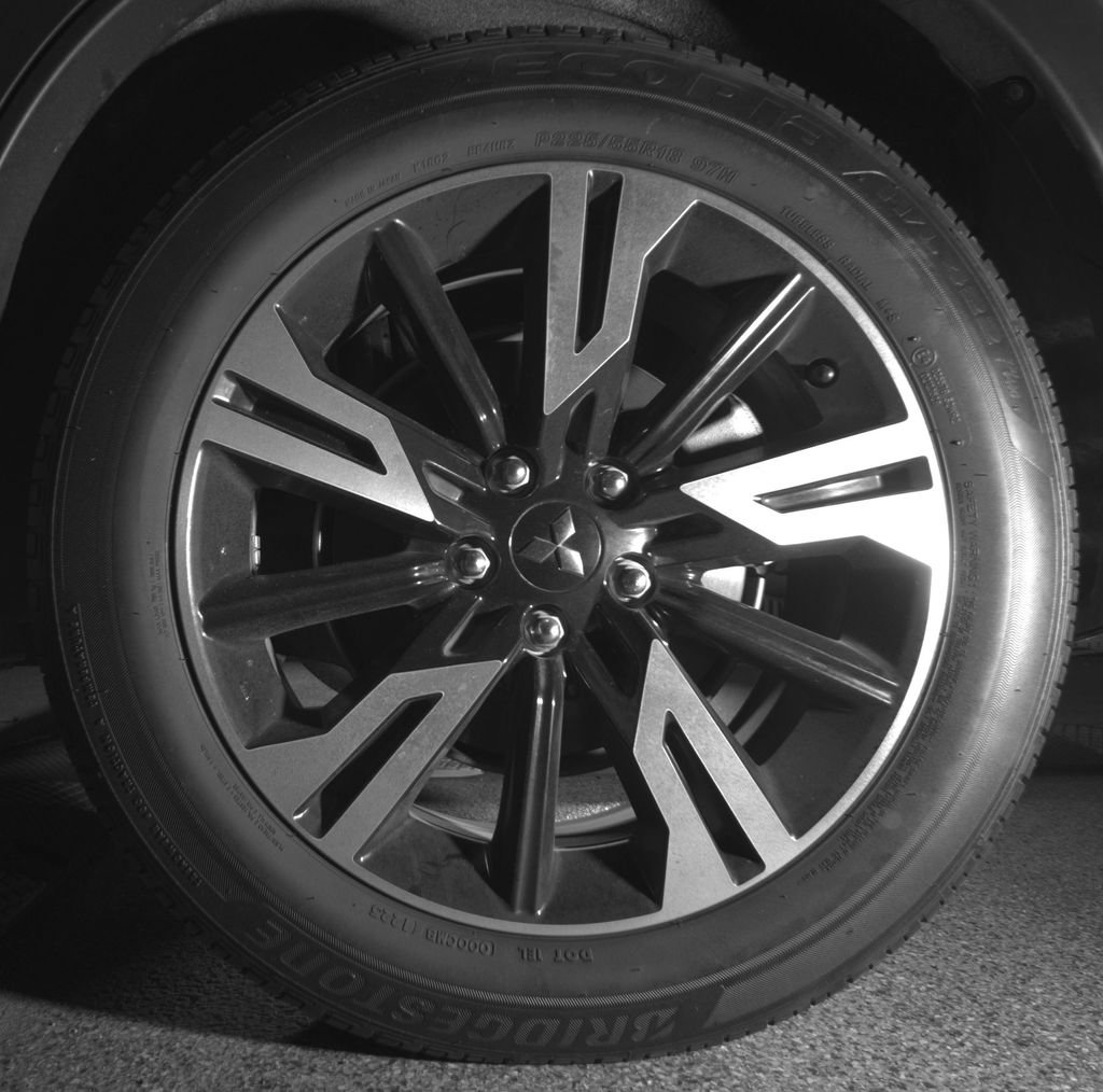 Used 2025 Mitsubishi Eclipse Cross SE AWD/4WD image 28
