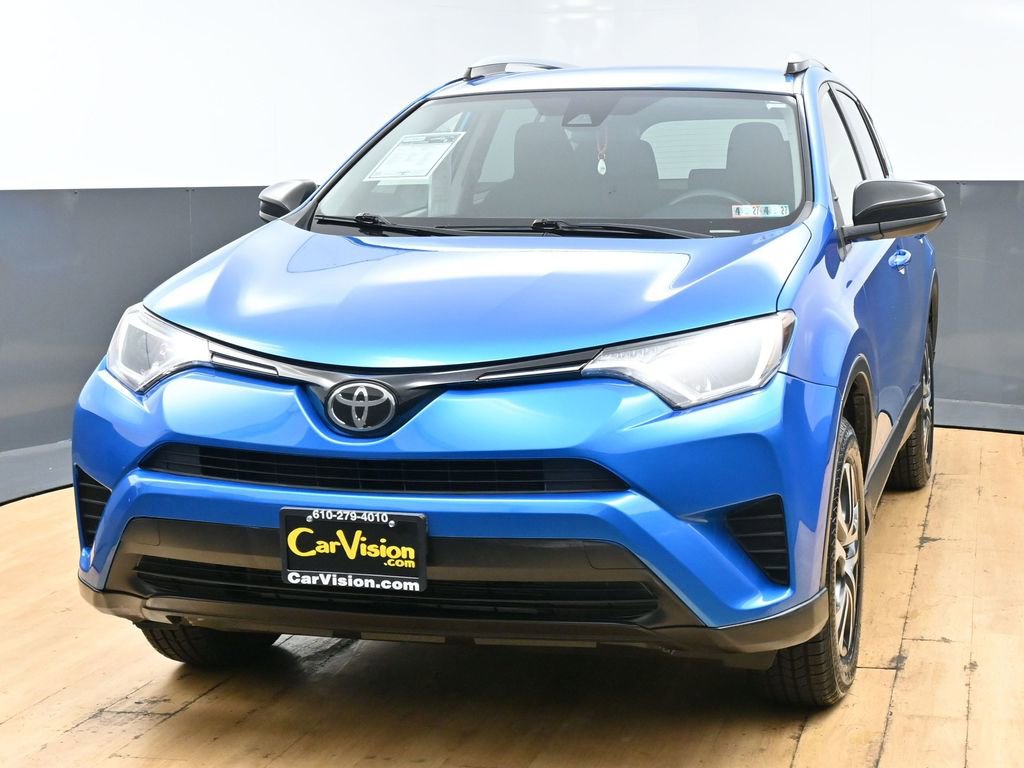Used 2017 Toyota RAV4 LE w/ Carpet Mat Package image 5