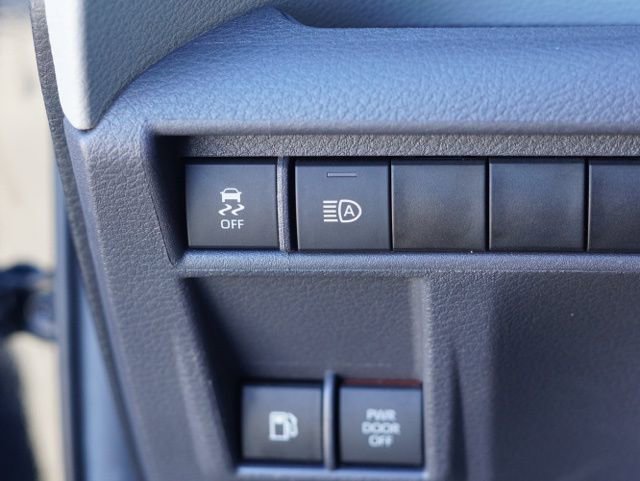 Certified 2024 Toyota Sienna LE image 17