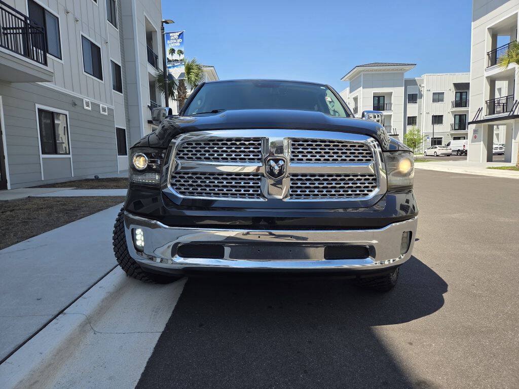 Used 2017 RAM 1500 Laramie AWD/4WD image 2