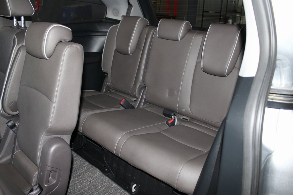 Used 2023 Honda Odyssey Elite image 19