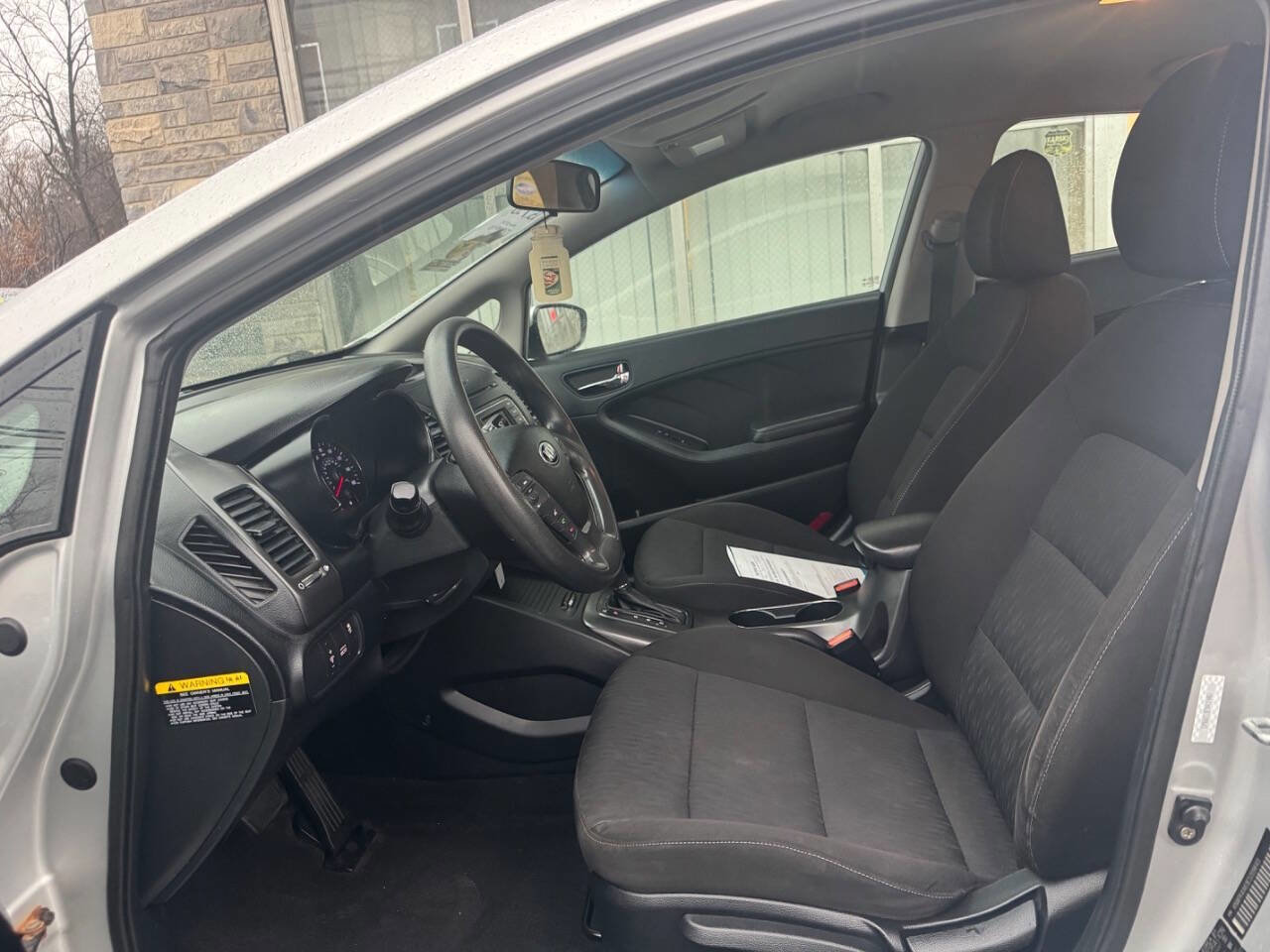 Used 2014 Kia Forte LX image 12