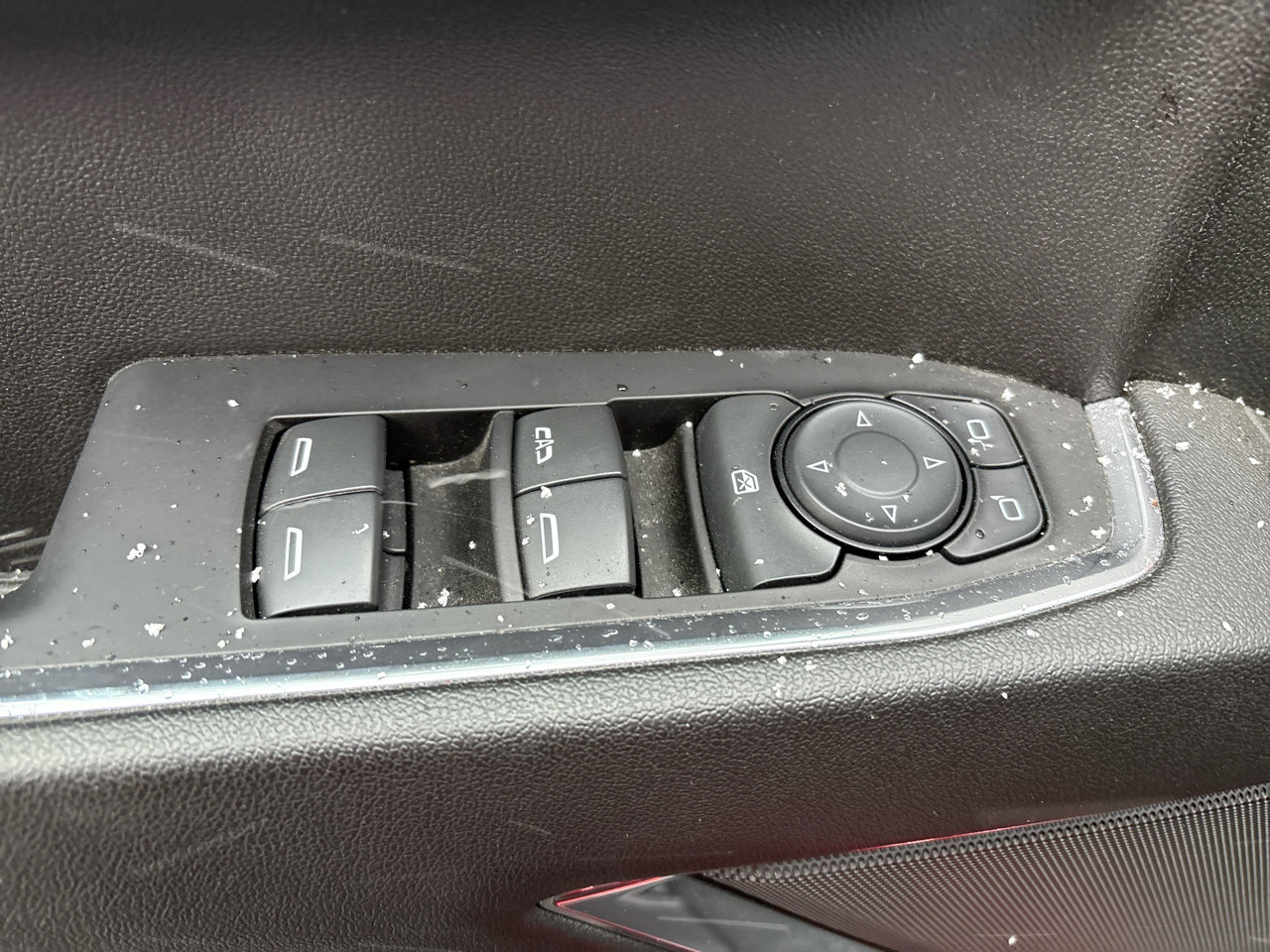 Used 2023 Chevrolet Silverado 1500 LT image 11