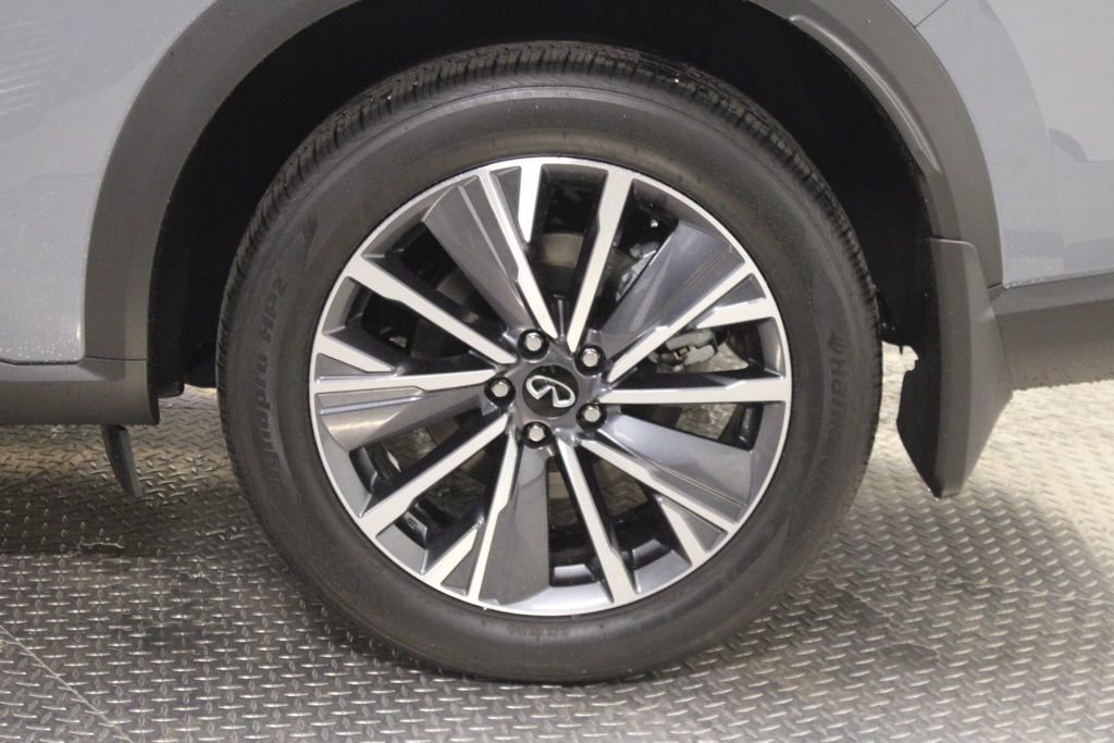 Certified 2026 INFINITI QX60 Luxe w/ Cargo Package image 14