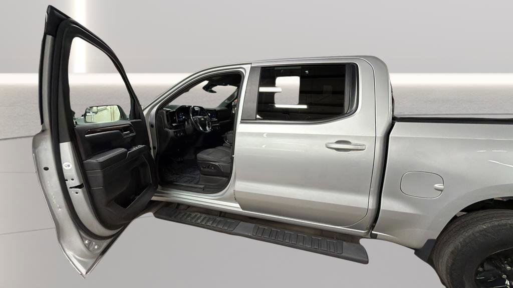 Used 2022 Chevrolet Silverado 1500 LT image 13
