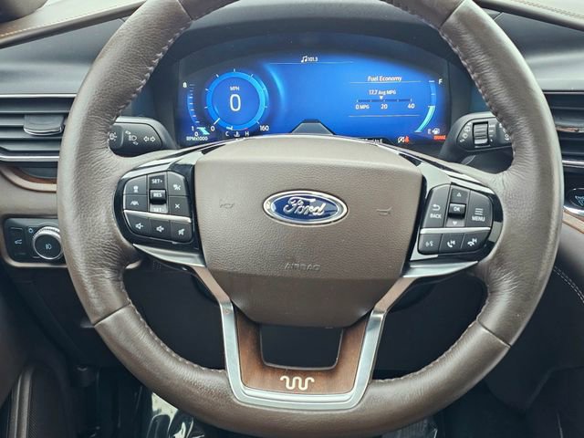 Used 2022 Ford Explorer King Ranch w/ Premium Technology Package image 34