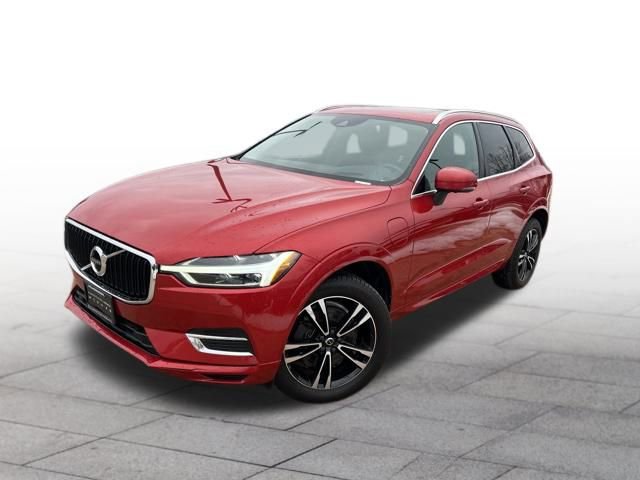 Used 2020 Volvo XC60 T8 Momentum image 3