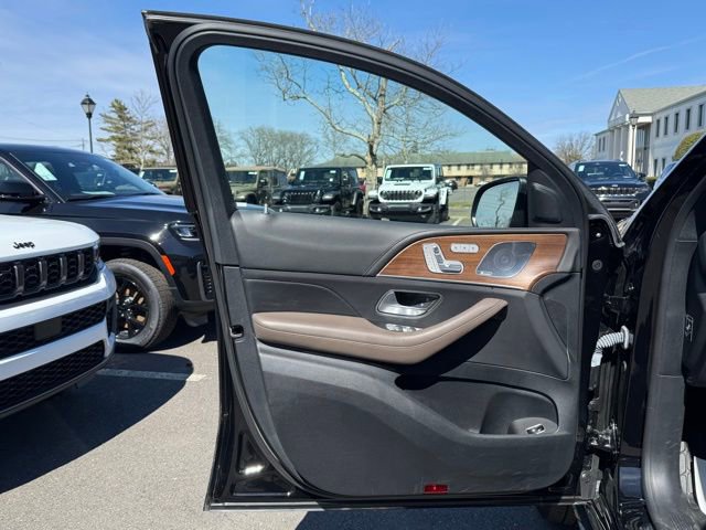 Used 2023 Mercedes-Benz GLE 53 AMG 4MATIC Coupe image 25