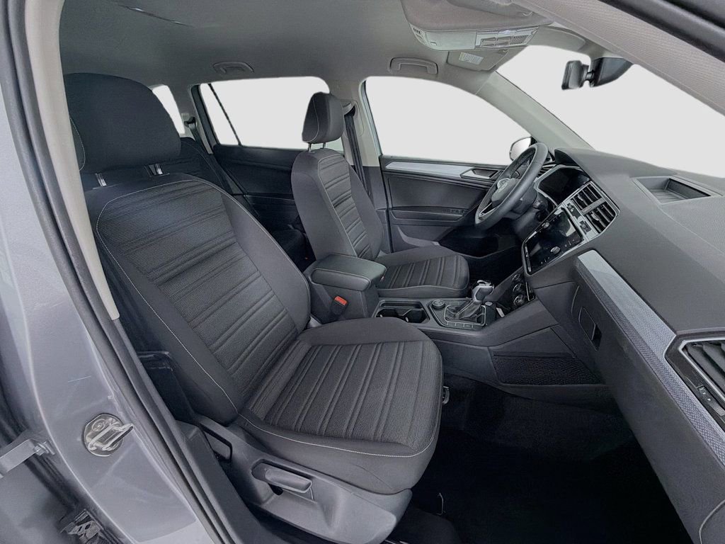 Used 2024 Volkswagen Tiguan S AWD/4WD image 28