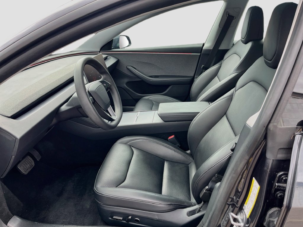 Used 2024 Tesla Model 3 Standard Range RWD image 21