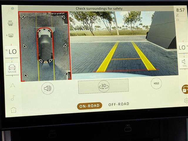 Certified 2024 Land Rover Discovery Sport S image 13